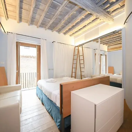 500m From Piazza Di Spagna - Canova By Hotea Apartment Rome