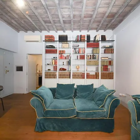 Apartment 500m From Piazza Di Spagna - Canova By Hotea Rome